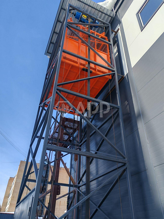 Сдам складское помещение, 1 500 м² фото