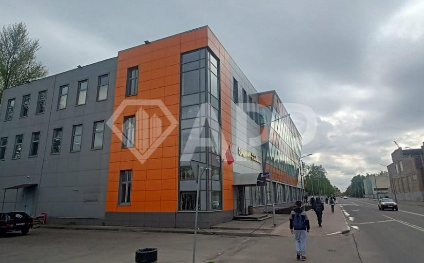 Аренда в торговом центре от 39 м² до 690 м² 500р/ м² фото