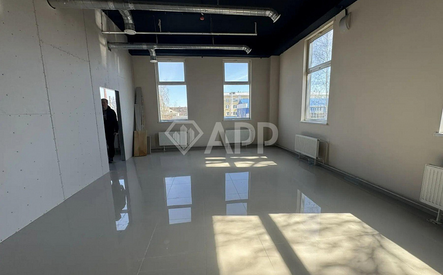 Аренда в торговом центре от 39 м² до 690 м² 500р/ м² фото