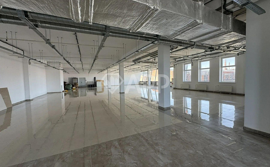 Аренда в торговом центре от 39 м² до 690 м² 500р/ м² фото
