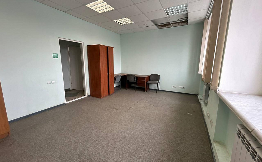 Продам здание в центре Буинска фото