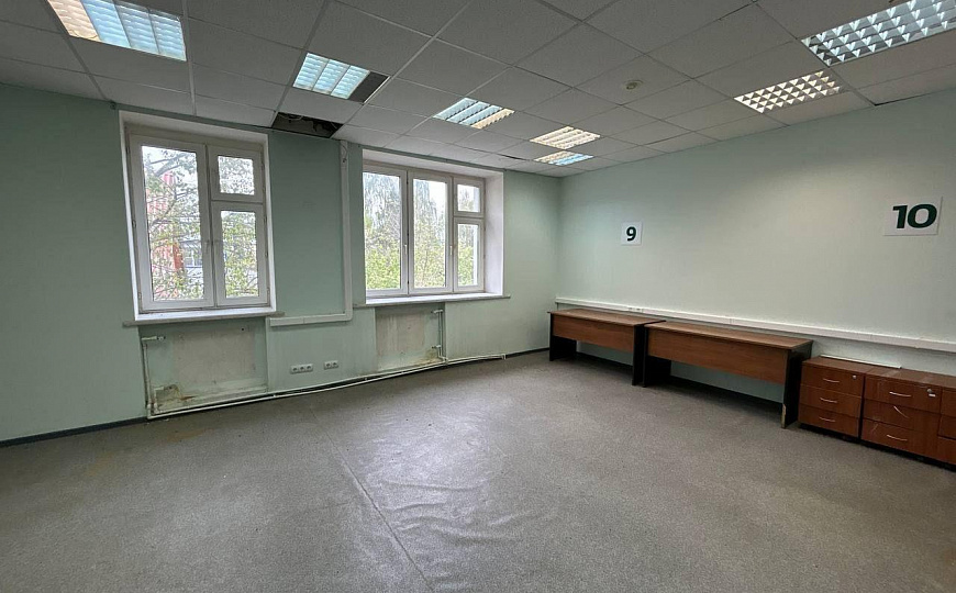 Продам здание в центре Буинска фото