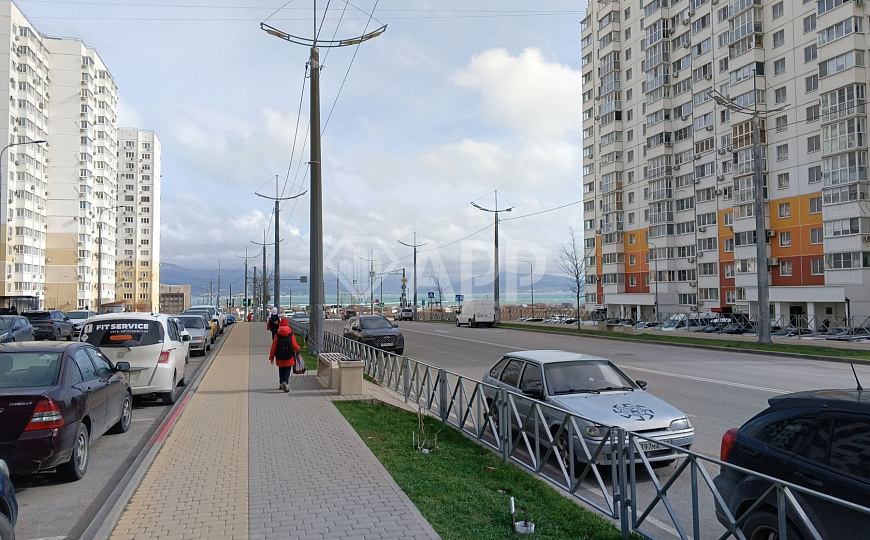 Сдам торговое помещение, 96,3 м² фото