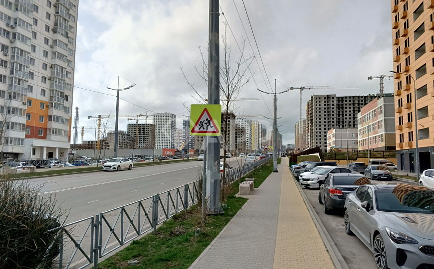 Сдам торговое помещение, 96,3 м² фото