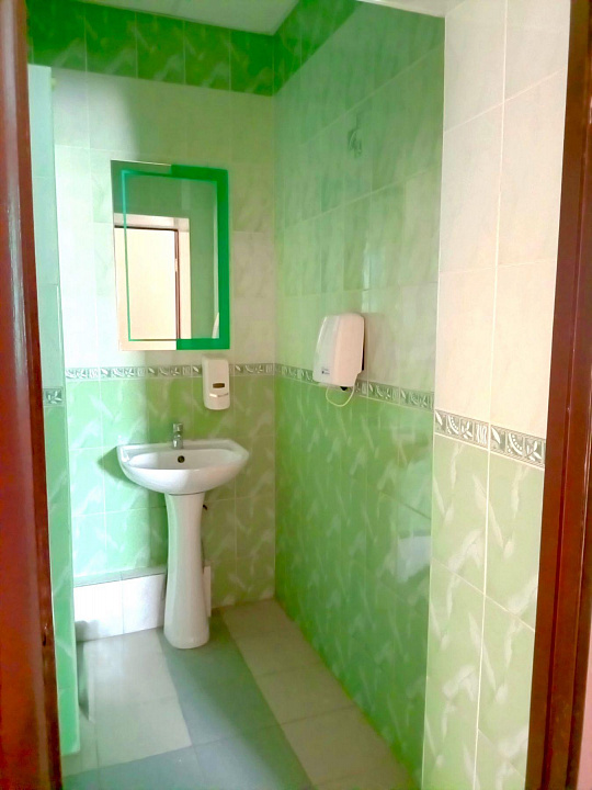 Отдельно стоящее здание, 500 м² фото