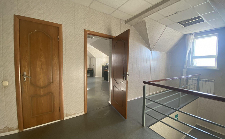 Продам отдельно стоящее здание, 417 м² фото