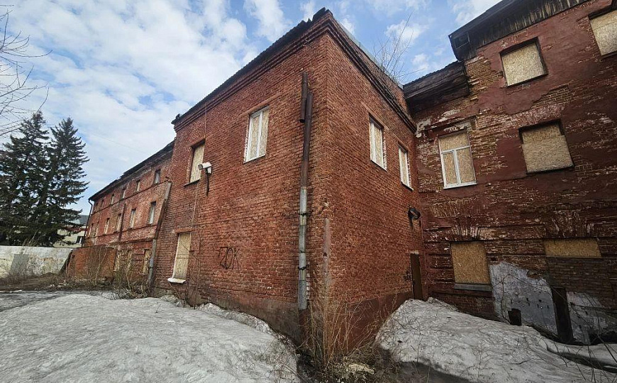 Продам отдельно стоящее здание, 2 700 м² фото