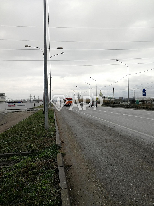 Продам земельный участок, 2,6 гектар фото