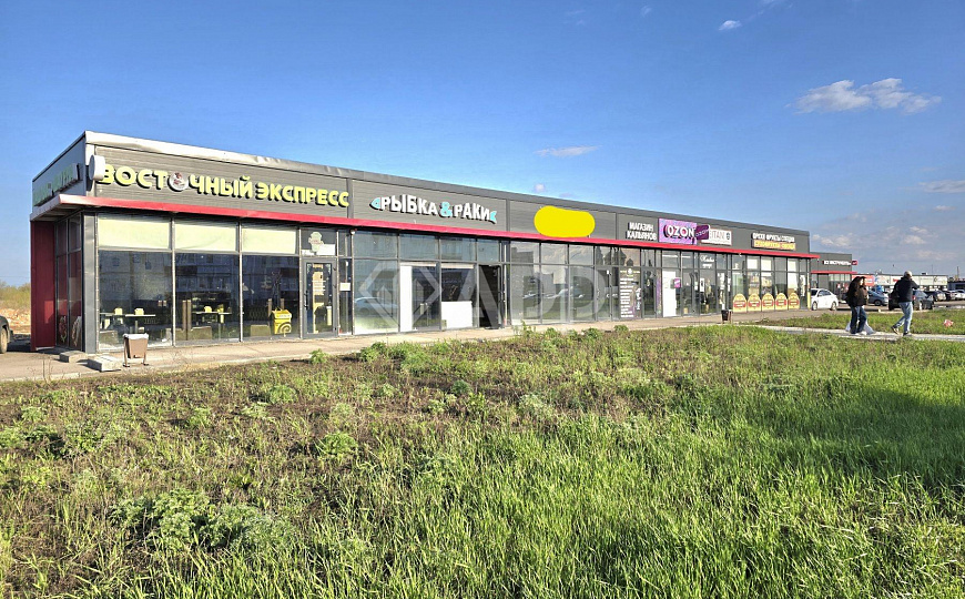 Сдам торговое помещение, 42 м² фото