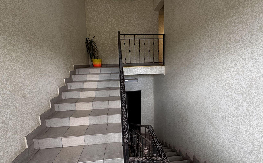 Продам отдельно стоящее здание, 2 090 м² фото