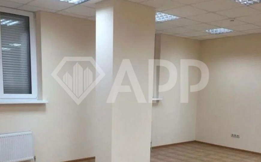Сдаю офис с ремонтом, 190 м² фото