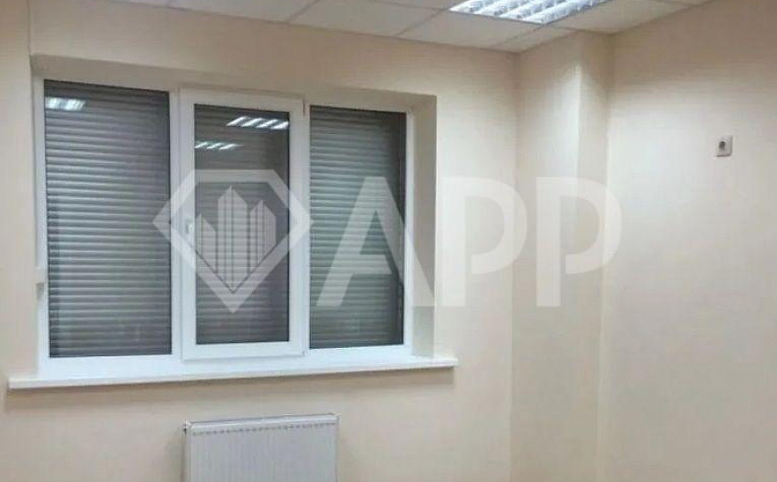 Сдаю офис с ремонтом, 190 м² фото