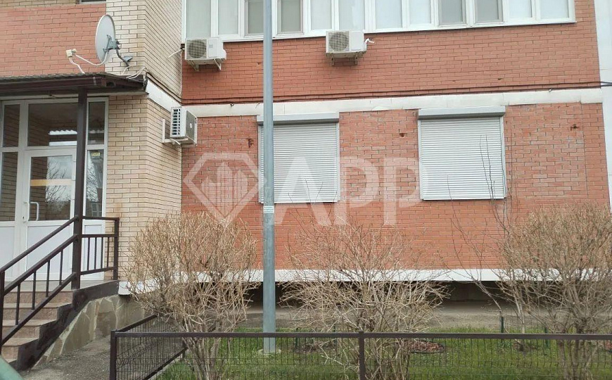 Сдаю офис с ремонтом, 190 м² фото