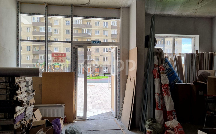 Сдаю 1 этаж ЖК Дыхание, 45 м² фото
