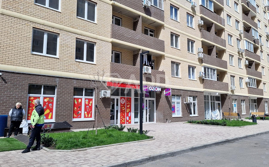 Сдаю 1 этаж ЖК Дыхание, 45 м² фото