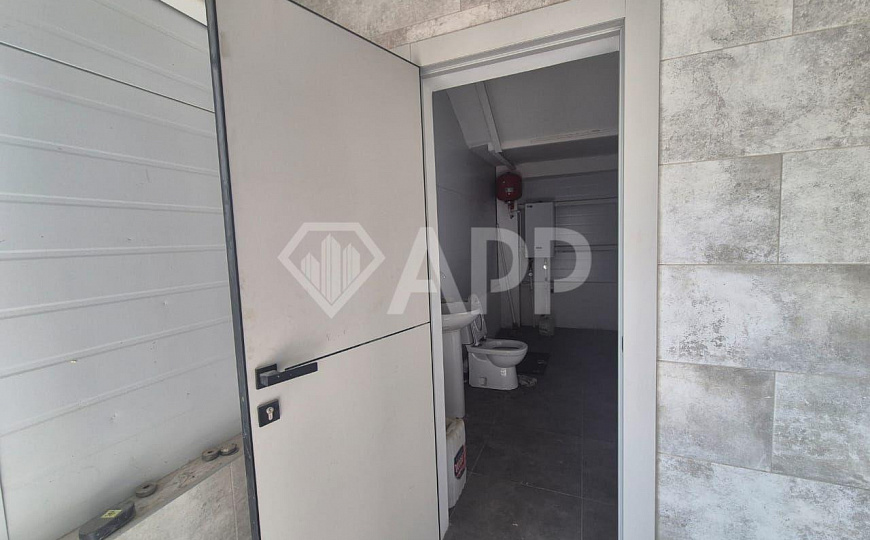 Весь 3-й этаж 217,3 м² в ЦЕНТРЕ. Панорамный обзор. Отдельный вход. Своя парковка. 160 кВт фото