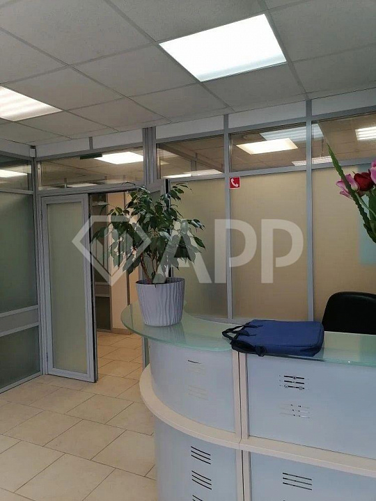 Продам офисное помещение, 700 м² фото