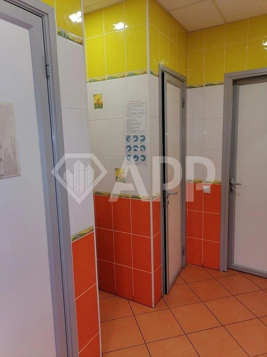 Продам офисное помещение, 700 м² фото