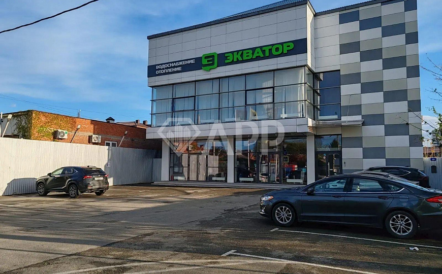 Сдаю отдельно стоящее здание, 641 м² фото