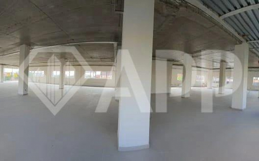 Сдаю отдельно стоящее здание, 641 м² фото