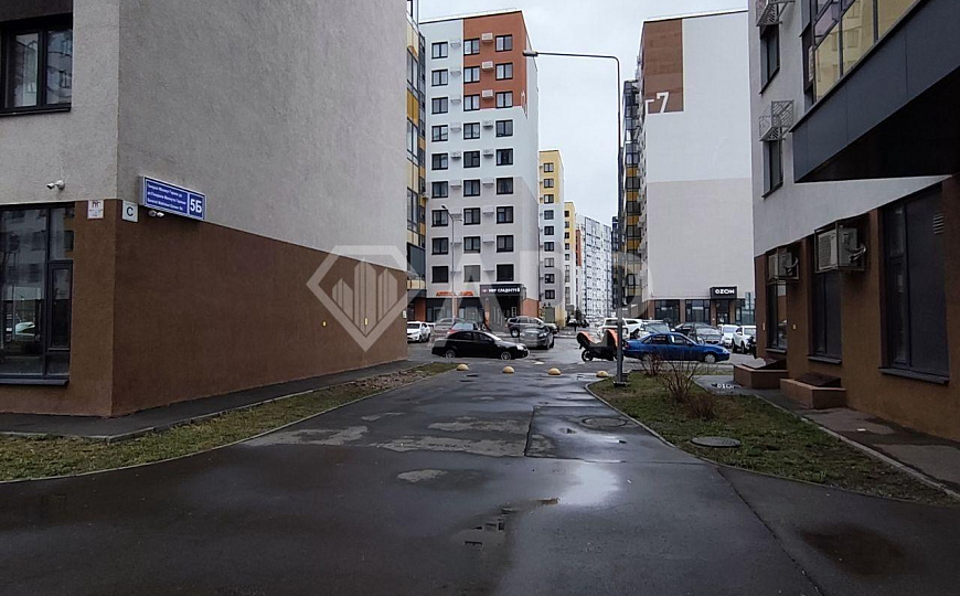 Продаю 245м²! фото