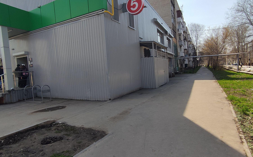 Помещение с ремонтом, 300 м2 фото