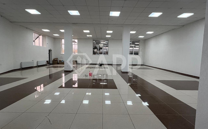 Сдам помещение свободного назначения, 280 м² фото