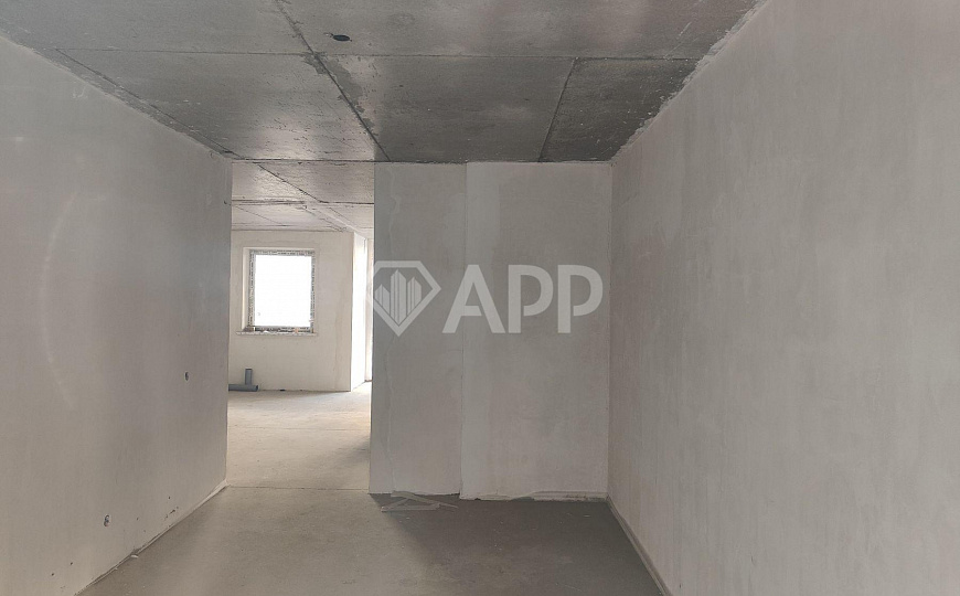 Сдаю 1 этаж с ремонтом, 93 м² фото