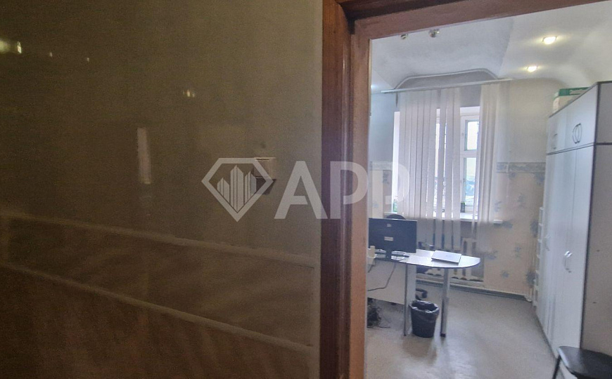 Офис+склады на участке 6 соток/Авиагородок фото