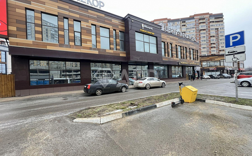 Сдаю офис с ремонтом на 1 линии в современном БЦ площадью 54 м² фото