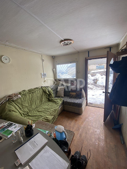 В продаже промышленная база фото