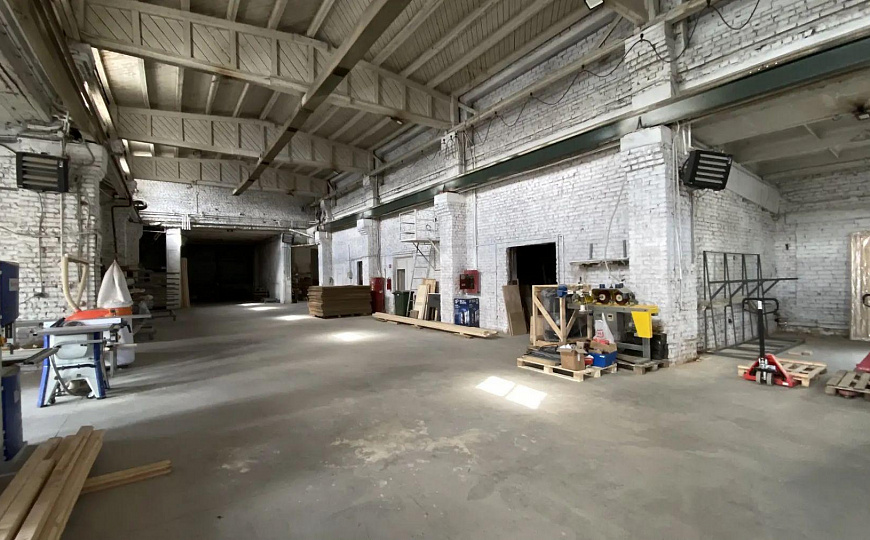 Сдам производственное помещение, 1 000 м² фото