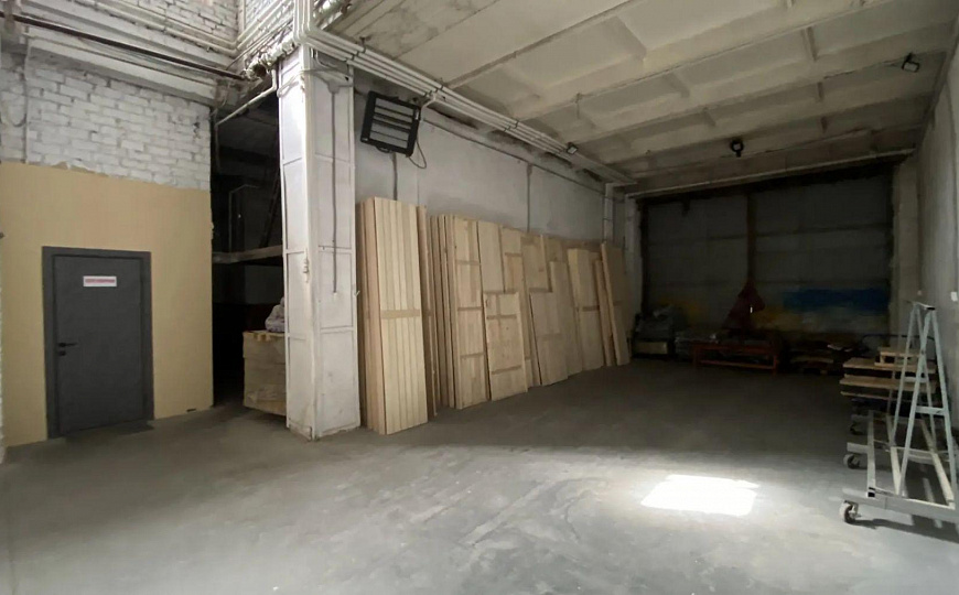 Сдам производственное помещение, 1 000 м² фото