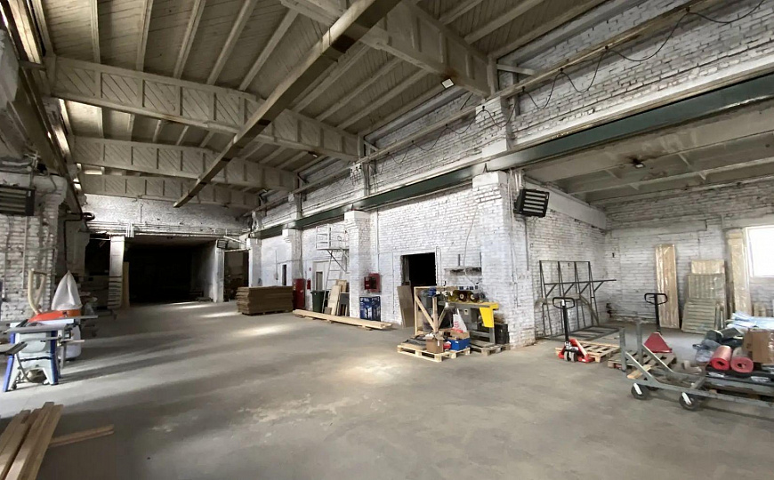Сдам производственное помещение, 1 000 м² фото