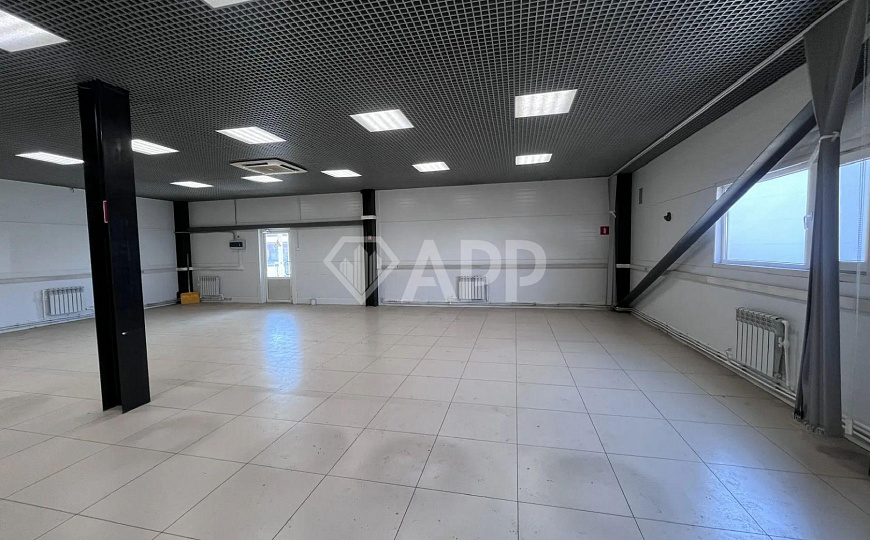 Аренда теплого склада класса А на 1 линии ул. Пойма 2000 м² фото