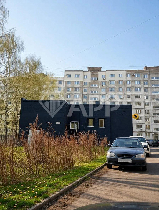 Продажа здания с арендатором "Чижик" фото