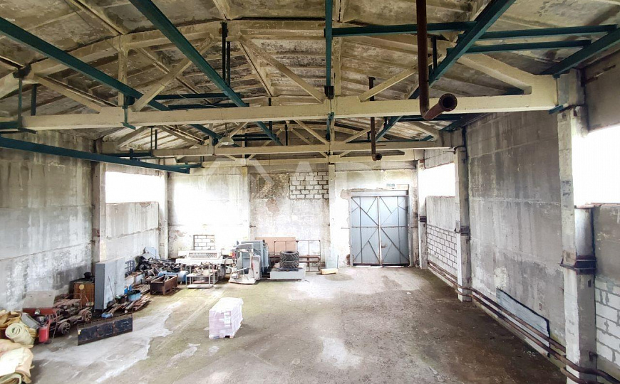Производственная база с железнодорожным тупиком, 1500 м² фото