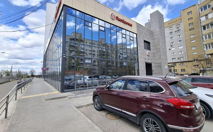 Сдам торговый центр, 600 м² фото