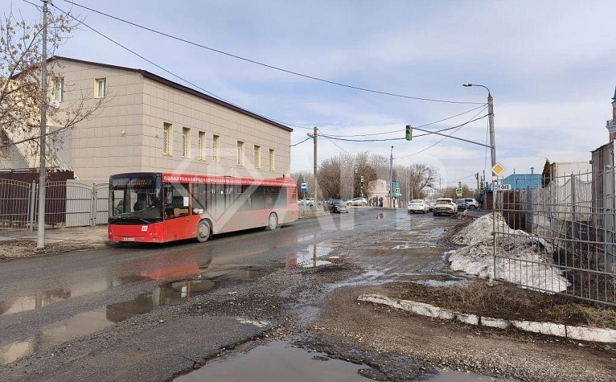116 м² с ремонтом, на остановке, парковка фото