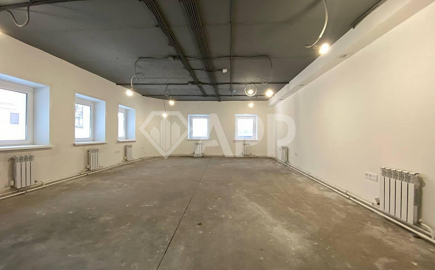 Отдельно стоящее здание на пешеходном трафике, 133,4м² фото