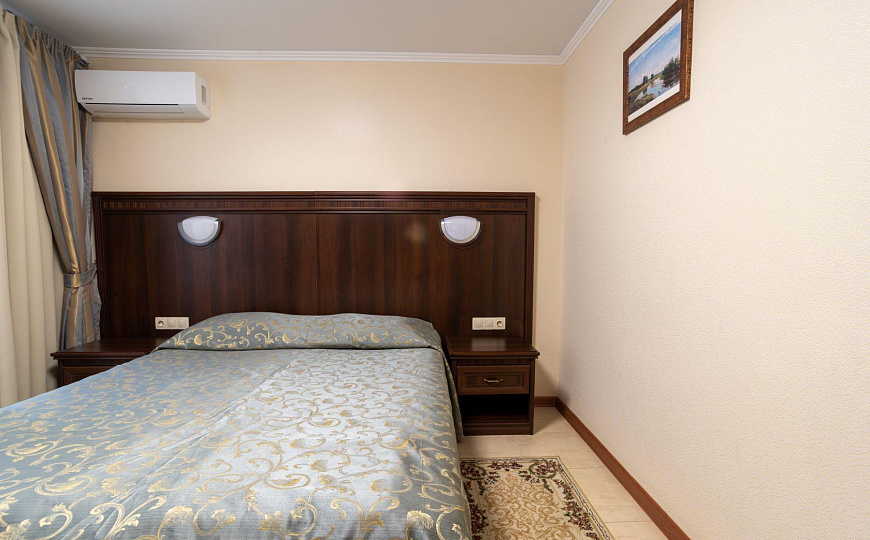 Продам гостиница, 7,5 гектар фото