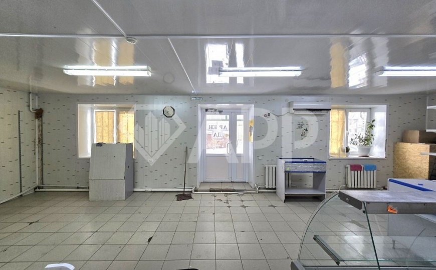Торговое помещение на 1 линии, 67 кв.м фото