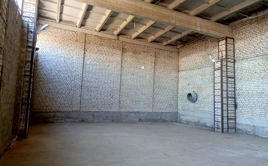 Производственно-складское помещение 550 м² фото