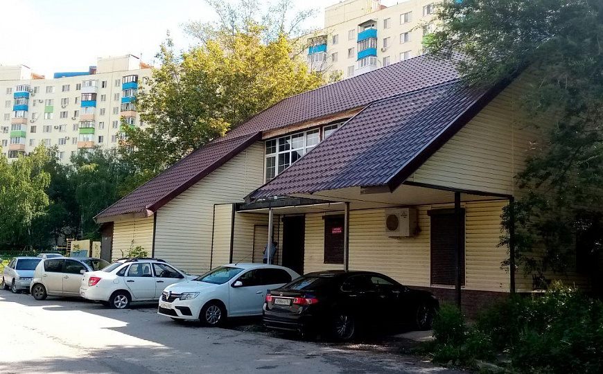 Отдельно стоящее здание, 400 м² фото