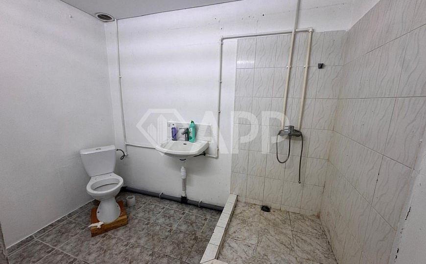 Сдам производственное помещение, 65 м² фото