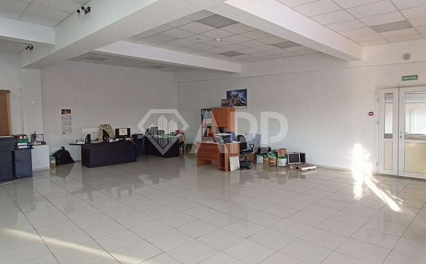 Сдам производ.складские и торговые помещения от 50 м² до 4500 м² и зем.уч.промка. фото