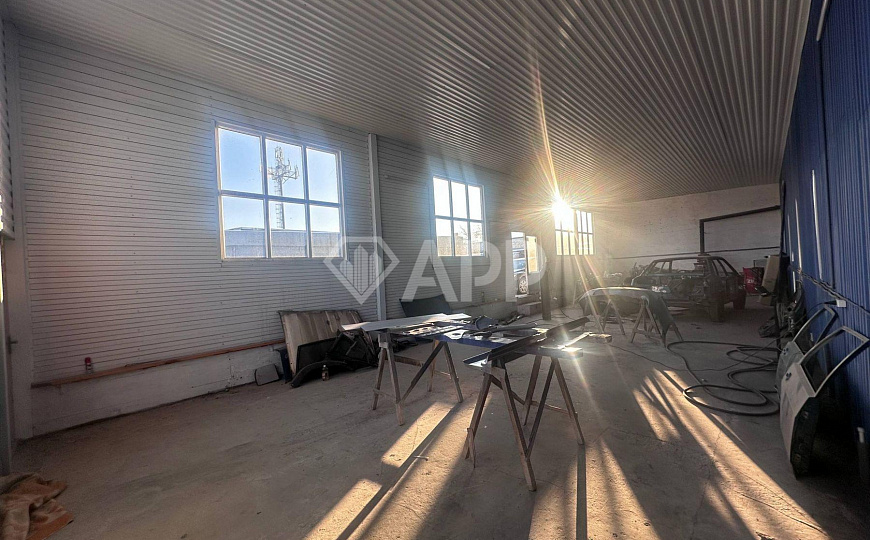 Сдам производ.складские и торговые помещения от 50 м² до 4500 м² и зем.уч.промка. фото