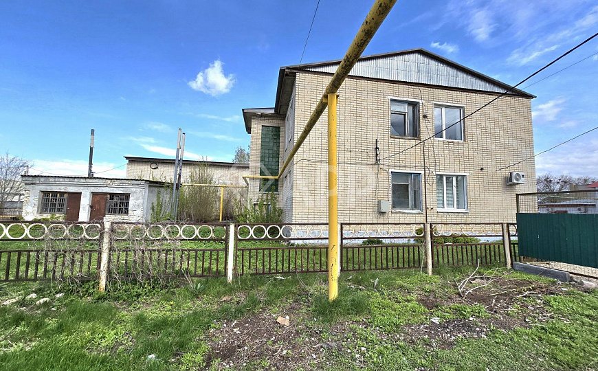 Продам отдельно стоящее здание с земельным участком, 1 462 м² фото