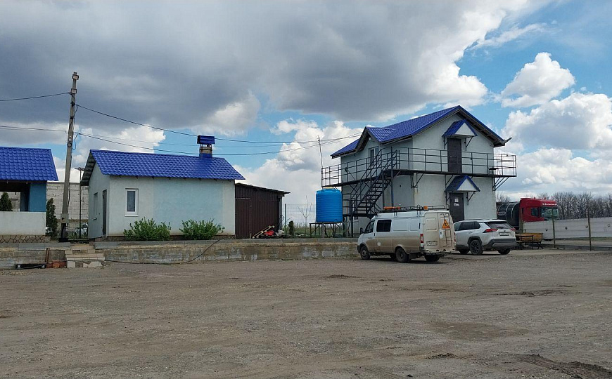 Продается участок земли площадью 0,5 Га с фундаментом под АЗС на федеральной автодороге фото