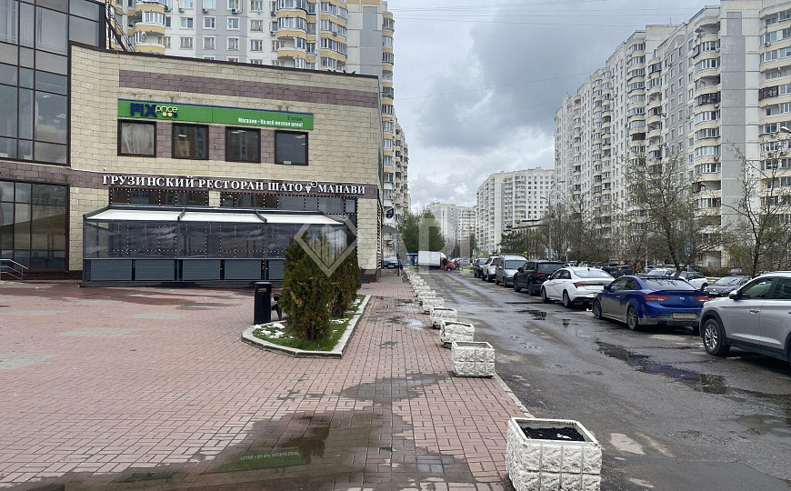 Сдам помещение в ТЦ, 311 м² фото